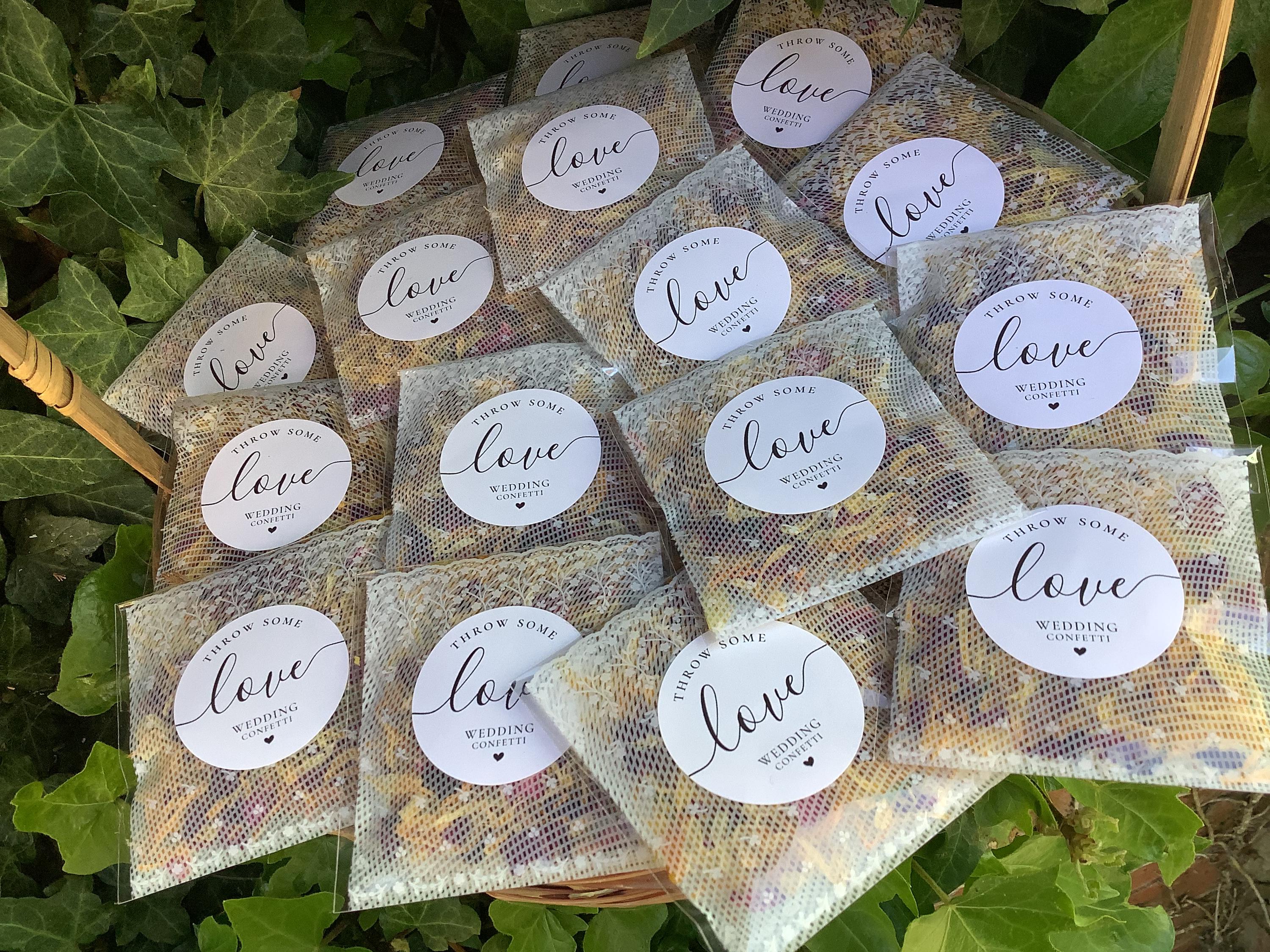 100 bags of dried flowerpetals wedding confetti throws - diy u fill bags, all you need in kit. 100 biodegradable bags “THROW SOME LOVE”