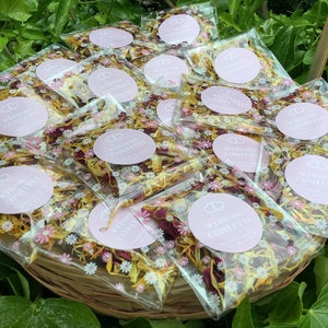 30 sacchetti per coriandoli matrimonio margherite rosa bianche, rosa essiccata biodegradabile, fiori di calendula in sacchetti a margherita - fai da te per riempire i sacchetti - tutto ciò di cui hai bisogno nel kit