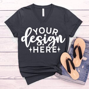 Bella Canvas 3005 Heather Navy V Neck Mockup, Bella Canvas 3005, T-shirt Mock Up, Navy 3005 Mockup, Mom Shirt Mockup, T-shirt z dekoltem w serek, Flat Lay