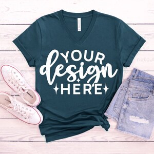 Bella Canvas 3005 Głęboki turkusowy dekolt w serek Mockup, Bella Canvas 3005, Unisex Jersey Krótki rękaw Tee Mockups, Wiosenne Mockups, Turkusowy T-shirt z dekoltem w serek