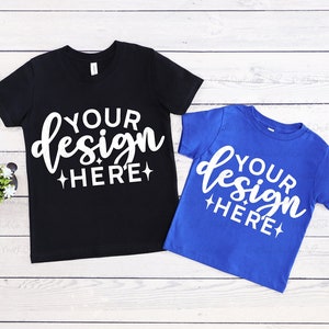 Bella Canvas Multiple Shirt Mockup 3001, Multiple Shirt Mockup, Czarny, Prawdziwy Królewski Mockup Koszuli, Płaski Układ Mockup, Stylizowany Mockup, Letni Mockup