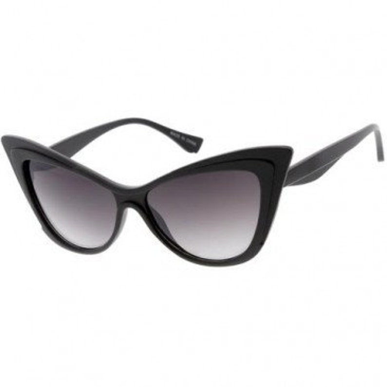 Large Cat Eye Sunglasses