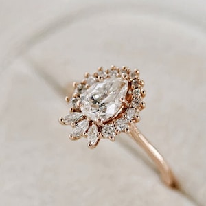 2 CT peergeslepen halo diamanten ring 14K roségouden moissaniet verlovingsring voor vrouw bruids belofte ring Marquise verjaardag ring voor haar