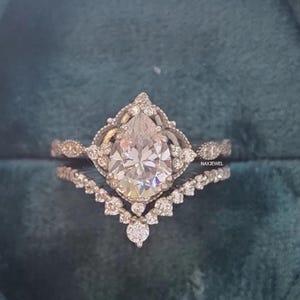 Pear Moissanite Engagement Ring Set Vintage White Gold Moissanite Ring Set Art Deco Cluster Moissanite Bridal Set Wedding Ring Promise Ring