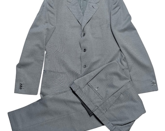 Vintage 90s GIORGIO ARMANI Le Collezioni Gray Herringbone Stripe