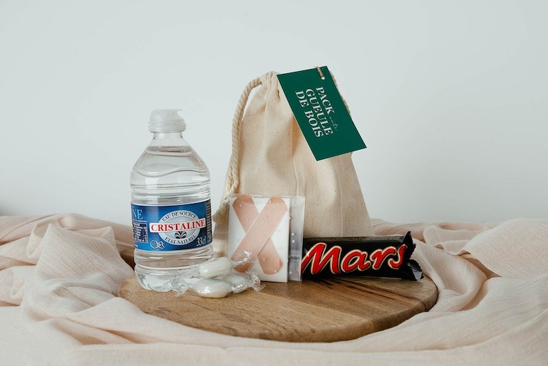 Guest gift: Personalized anti hangover kit event, wedding .. image 1