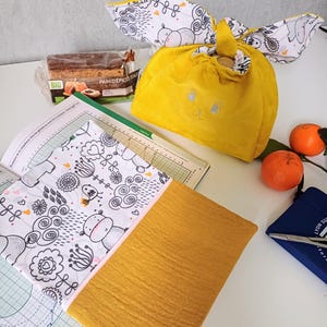 Protège carnet de santé personnalisable et sac lapin, lunch box, goûter,  toilette...