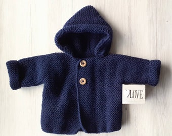 Veste/paletot à capuche bébé tricotée main,  cadeau naissance