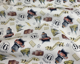 Harry Potter Platform 9 and 3/4 Hogwarts 100% Cotton Fabric - Half Metre/Metre