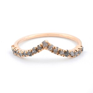 Raw Gray Diamond Wedding Band, Rough Diamond Stacking Ring 14K Gold, Luxury Ring Gift for Her, Ethical Gray Diamonds Conflict Free