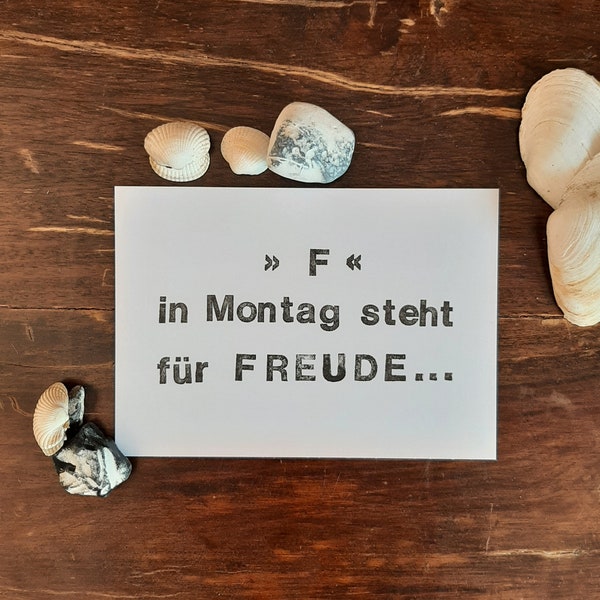 Postkarte Spruch des Tages " F... in Montag steht für Freude" A6 Grußkarte schwarz weiß