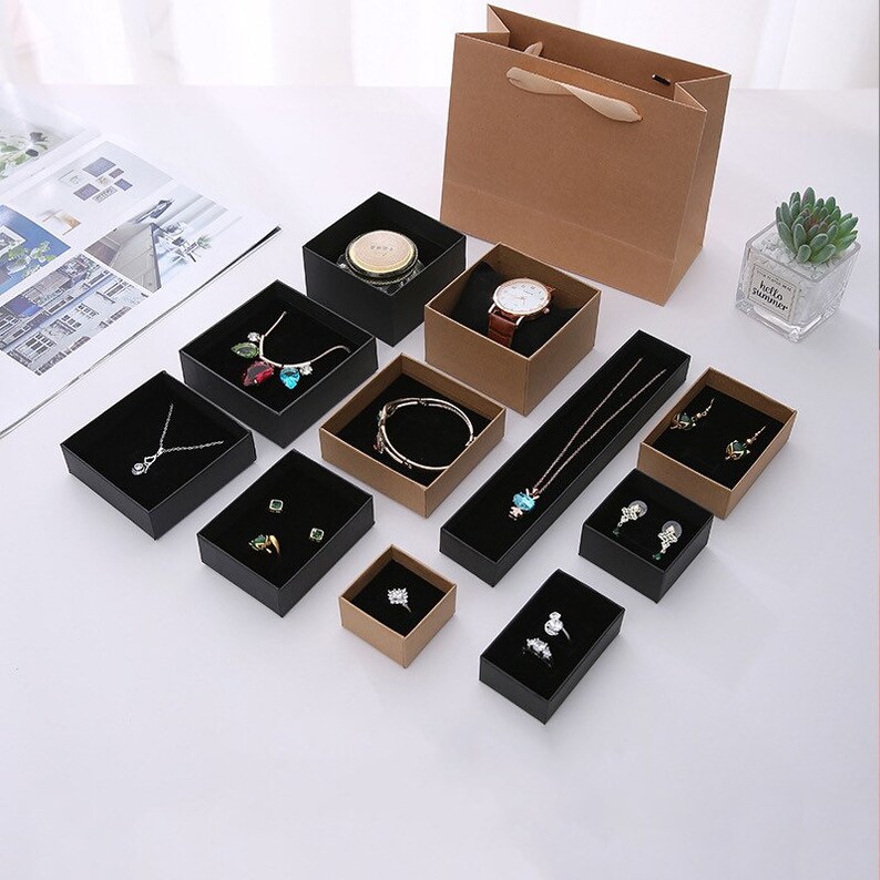 Eco friendly Tarnish free Kraft paper Jewelry box with lid