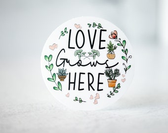 Love Grows Here Sticker, Botanical Label, Plant Mom Decal, Pot Sticker, Planter Sticker, Water Bottle Sticker, Waterproof Label, Plant Lover