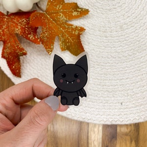 Naklejka Chibi Bat, Naklejka na komputer, Artykuły na imprezę Halloween, Słodka mini naklejka, Naklejka Vampy, Naklejka winylowa, Naklejka wodoodporna, Zwierzę