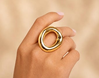 Sculptural ring for women - adjustable steel ring - wide band with a modern design - chic statement piece, waterproof