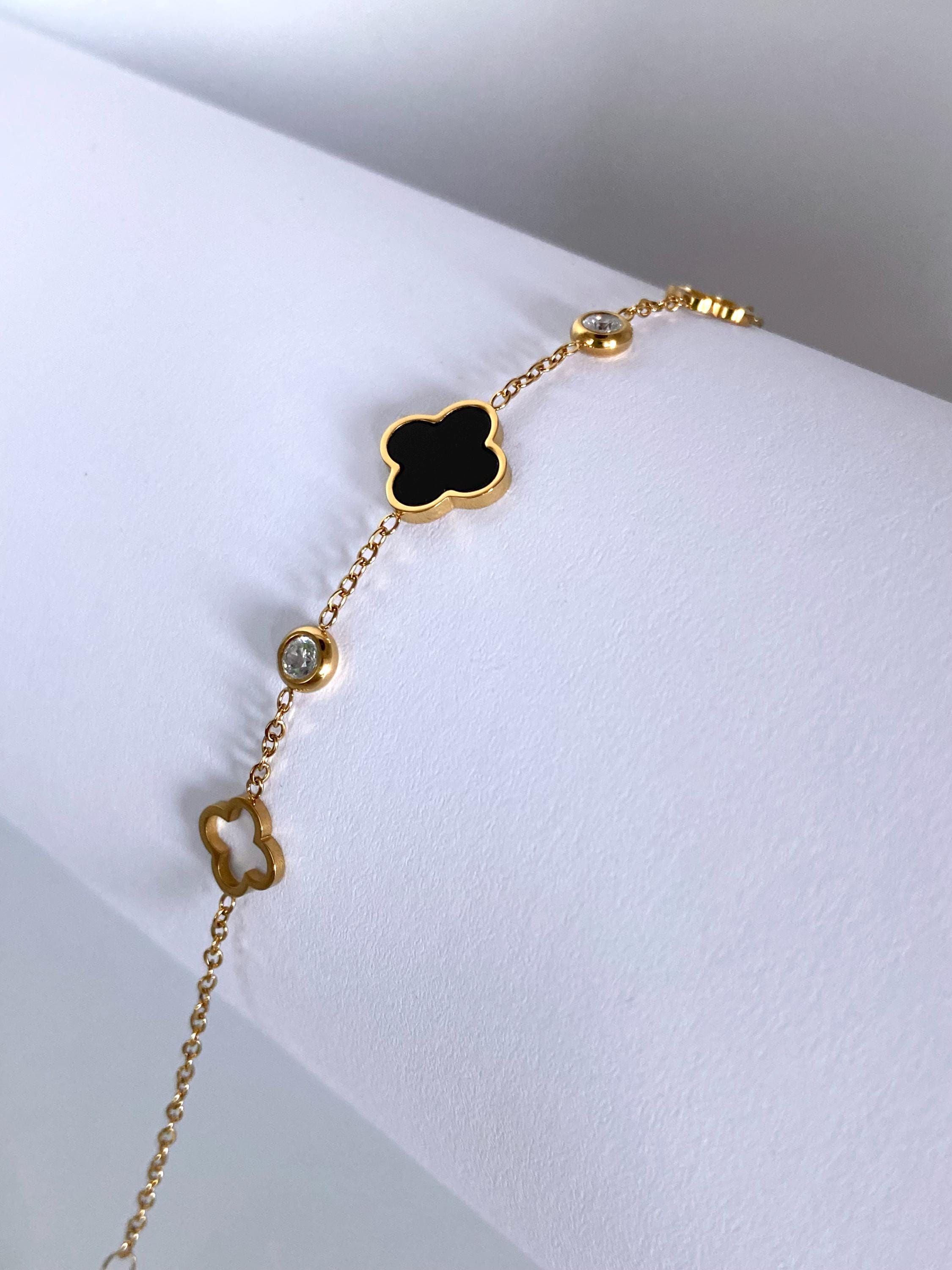 Bracelet Trèfle à Quatre Feulles Bracelet Fleur Blanche , Bracelet