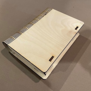 6 Inch (Inside) Living Hinge Box - SVG File