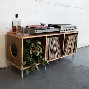 The &quot;B-Side&quot; WALNUT Edition Vinyl Record Storage Console