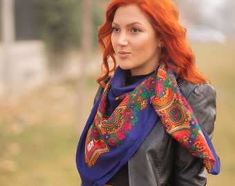 Foulard kurde, foulard russe, châle russe, style folklorique boho, foulard unisexe, accessoires, foulards enveloppants châles, peuple ethnique russe