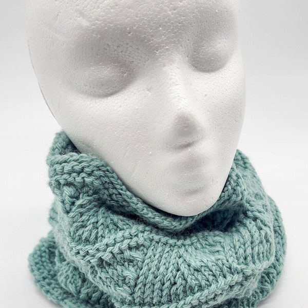 Ocean Blue Waves Winter Cowl