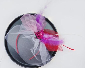 Diadema delicada rosa, blanca, morada y roja - Tocado de fiesta