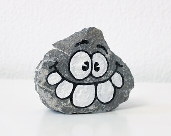 The tartar. Painted stone. A funny decoration idea – not only for dentists. Funny gift. Gag.