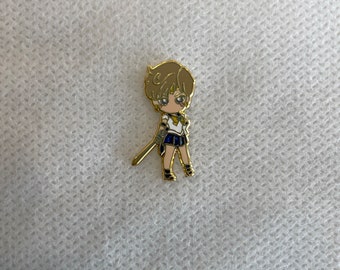 Sailor Uranus 1 in enamel pin with a touch of glitter