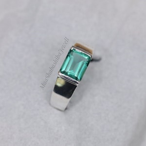 Green Emerald Ring, Solitaire Ring, 925 Sterling Silver, Statement Ring Man&#39;s Ring, Signet Ring For Men and Women, Emerald Jewelry Gift