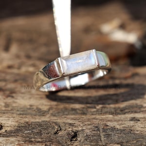 Natuurlijke maansteenring, 925 sterlingzilveren ring, handgemaakte wiedenring, zilveren edelsteenring, stapelbare ringen, jubileumcadeau voor haar/hem