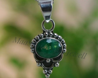 Colgante de plata de ley con esmeralda – Piedra preciosa verde ovalada, collar estilo bohemio