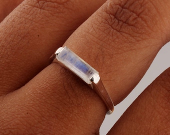 Natural Moonstone Ring, Engagement Ring, 925 Sterling Silver, Stackable Ring, Rectangular Stone Ring, Moonstone Bar Ring, Minimalist Ring