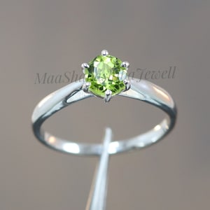 Natural Peridot Ring, Stacking Ring, Green Peridot Ring, Engagement Ring, 925 Sterling Silver, Promise Ring, Birthstone Ring, Gemstone Ring