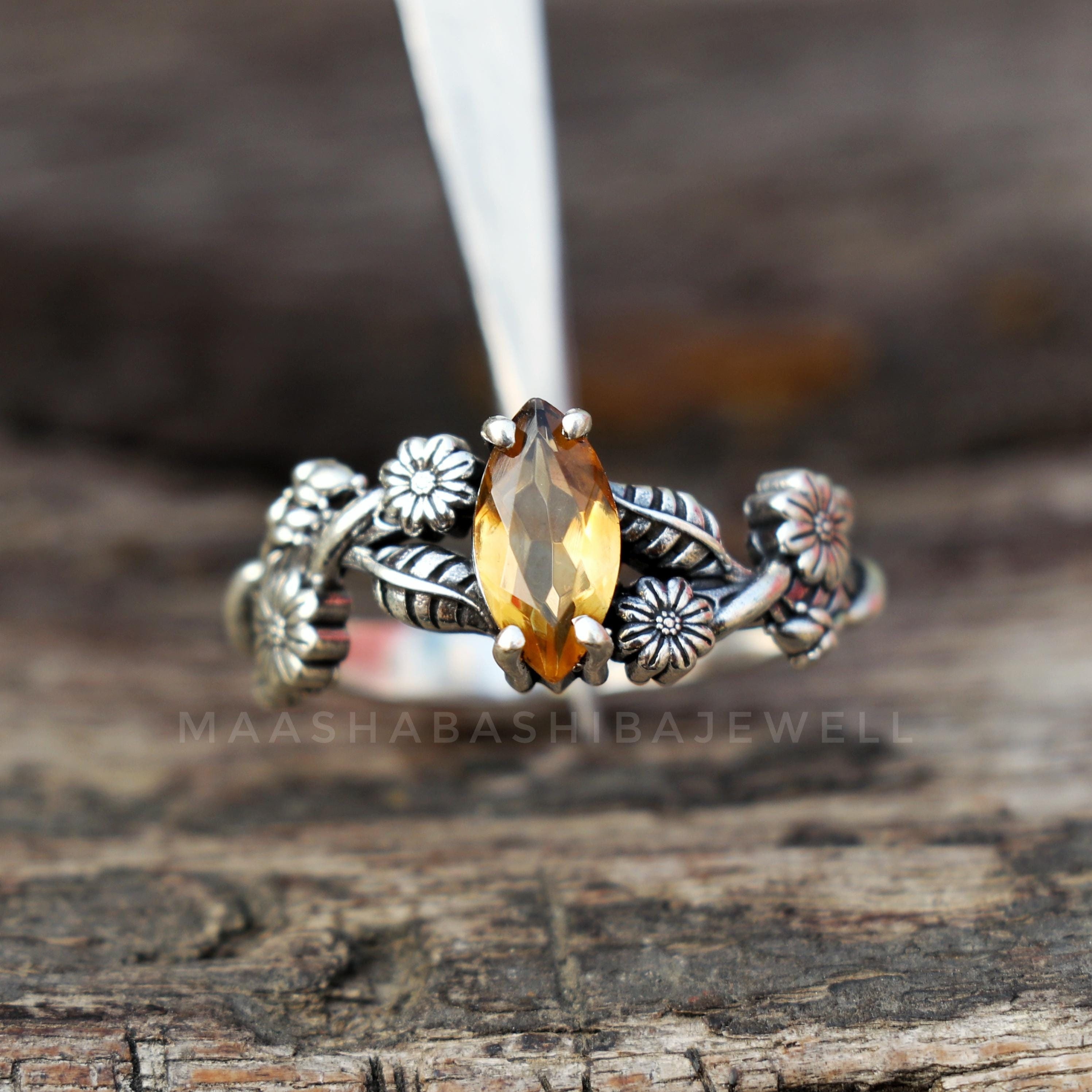 Bague Artisanale Réglable En Argent 925 Avec Grenat Et Citrines – Pièce Unique !