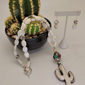 SOUTHWEST SAGUARO NECKLACE