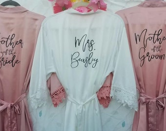 Bridesmaid Robes ,Plus size Bride, Mother of the Bride Robe Personalized Robes, Bachelorette Party, Flower Girl Robe, Plus Size Bridesmaid