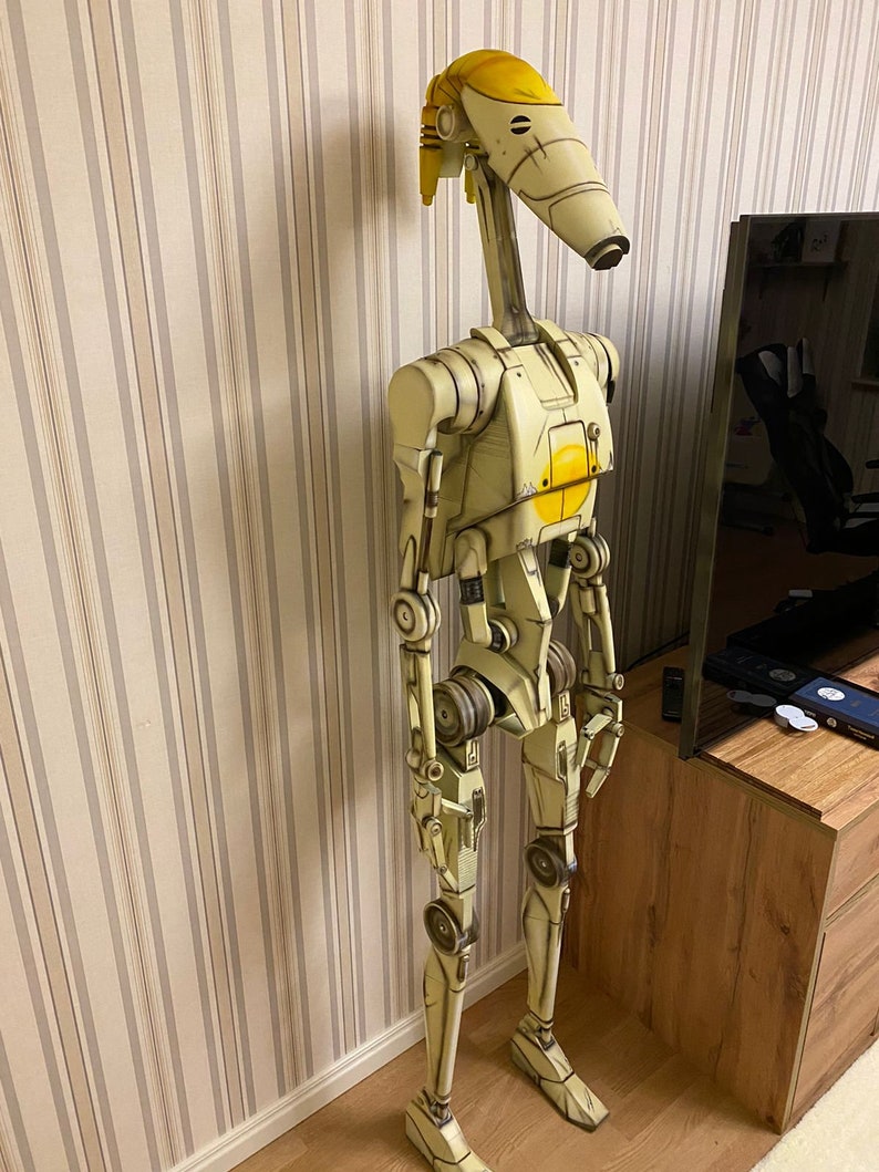 Star Wars Life-Size Battle Droid B1 image 1