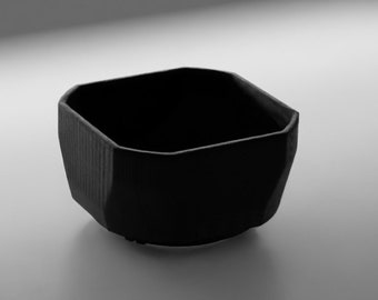 Yashica 124G Lens hood (BAY-1) in colour matte black