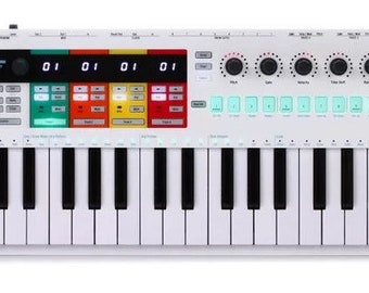 Stand for Arturia KeyStep Pro 37-key Controller & Sequencer in matte black colour 208 mm / 8.2 inches support