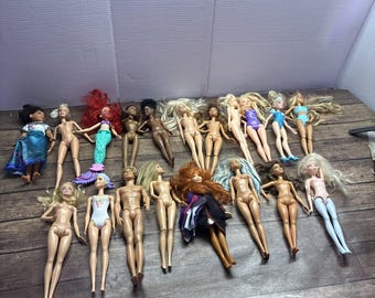 Lot 2000s Plus Year Barbies Mixed Huge Lot horse