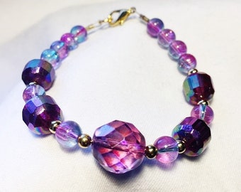 20-48 - 7" Purple/Violet/Blue/Pink Vintage Glass Bead Bracelet from PrettyBracelets123