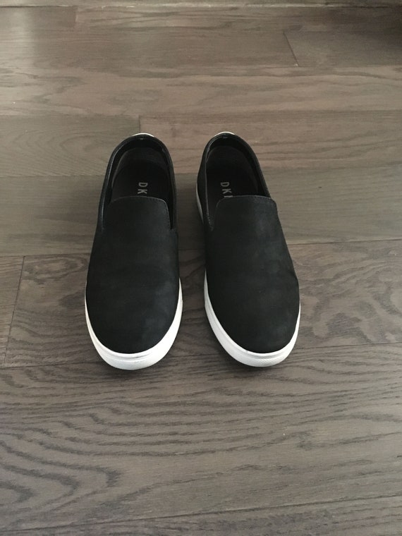dkny slip ons
