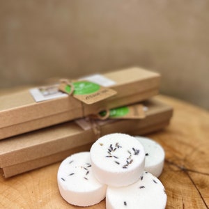 Shower Steamers / Aromatherapy Shower Bombs / Natural Handmade Shower Steamers / Shower Fizzies / Shower Steamer Gift Set / Aromatherapy Lavender