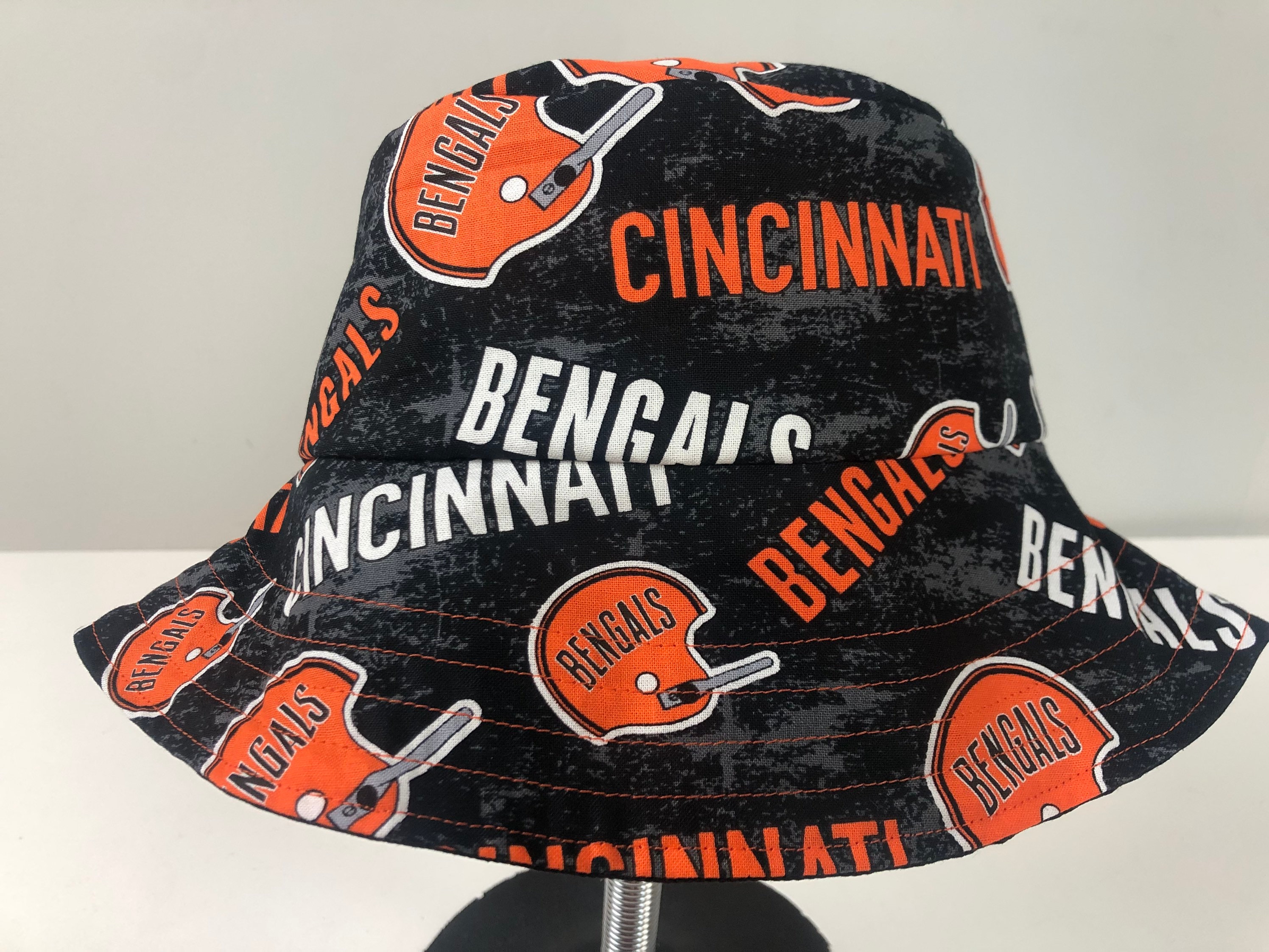 Black Stretch Denim Reversible Bucket Hat of Retro Old School Cincinnati  Bengals Who Dey Nation Fabric -  Canada
