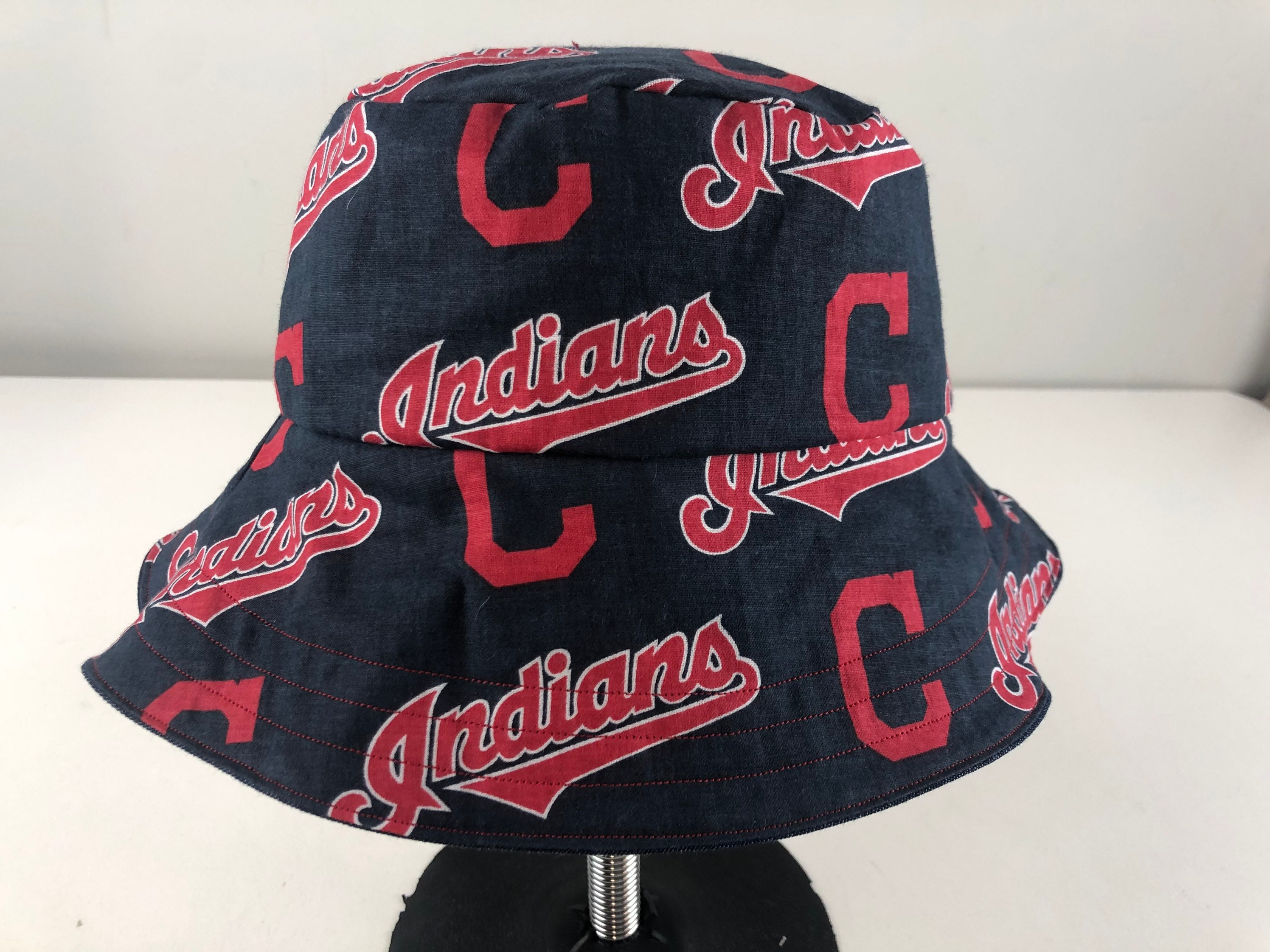 Used Cleveland Indians Chief Wahoo Snap back Hat Navy… - Gem