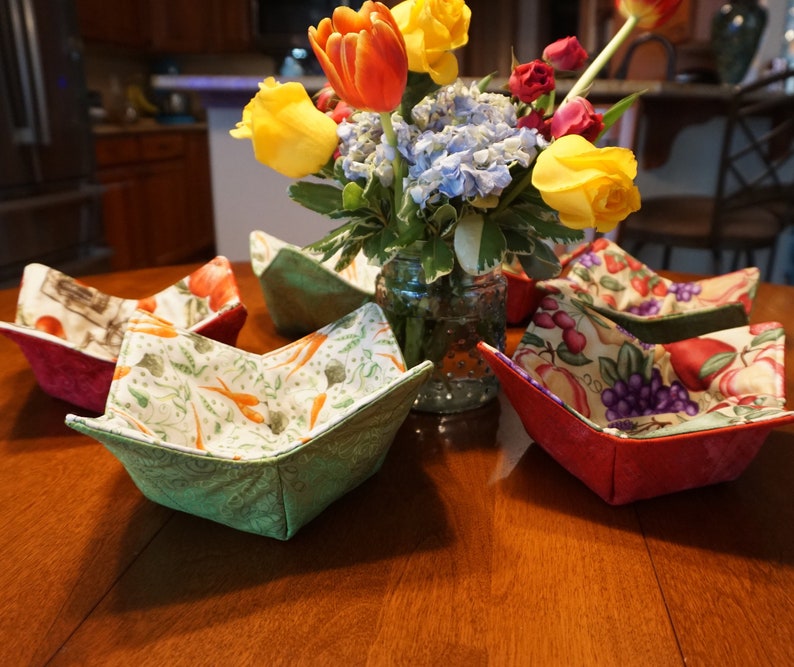 Bowl Cozies Green with carrots