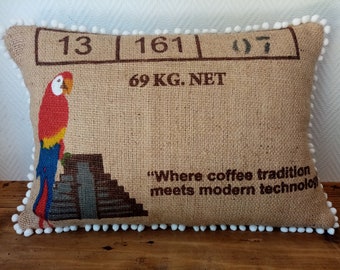 Cushion cover "COCO" in burlap, bag of recycled coffee from Honduras, 40X60cm