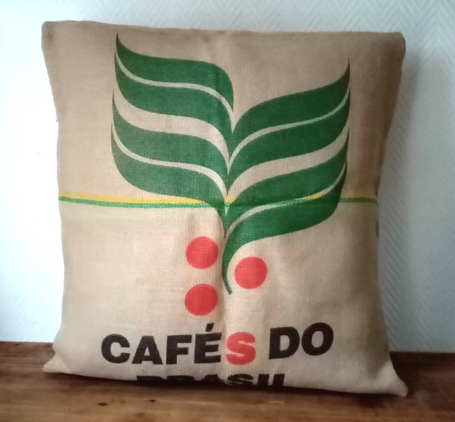Housse de Coussin Do Brasil en Toile Jute Renforcée, Sac à Café Recyclé Du Brésil , 60x60cm