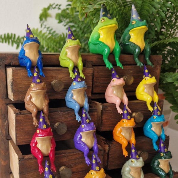 Little and Big Frog Wizards - Fully Hand-Painted - 5.5cm or 8cm Miniature Models - EXCLUSIVE to Grumpy Goblin Goods!