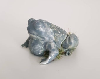Miniature Frog Figurine - EXCLUSIVE - Hand-Painted and Hand-Finished - 2cm Tall - Free UK Postage + UK Dispatch - "Stone Guardian" Variant