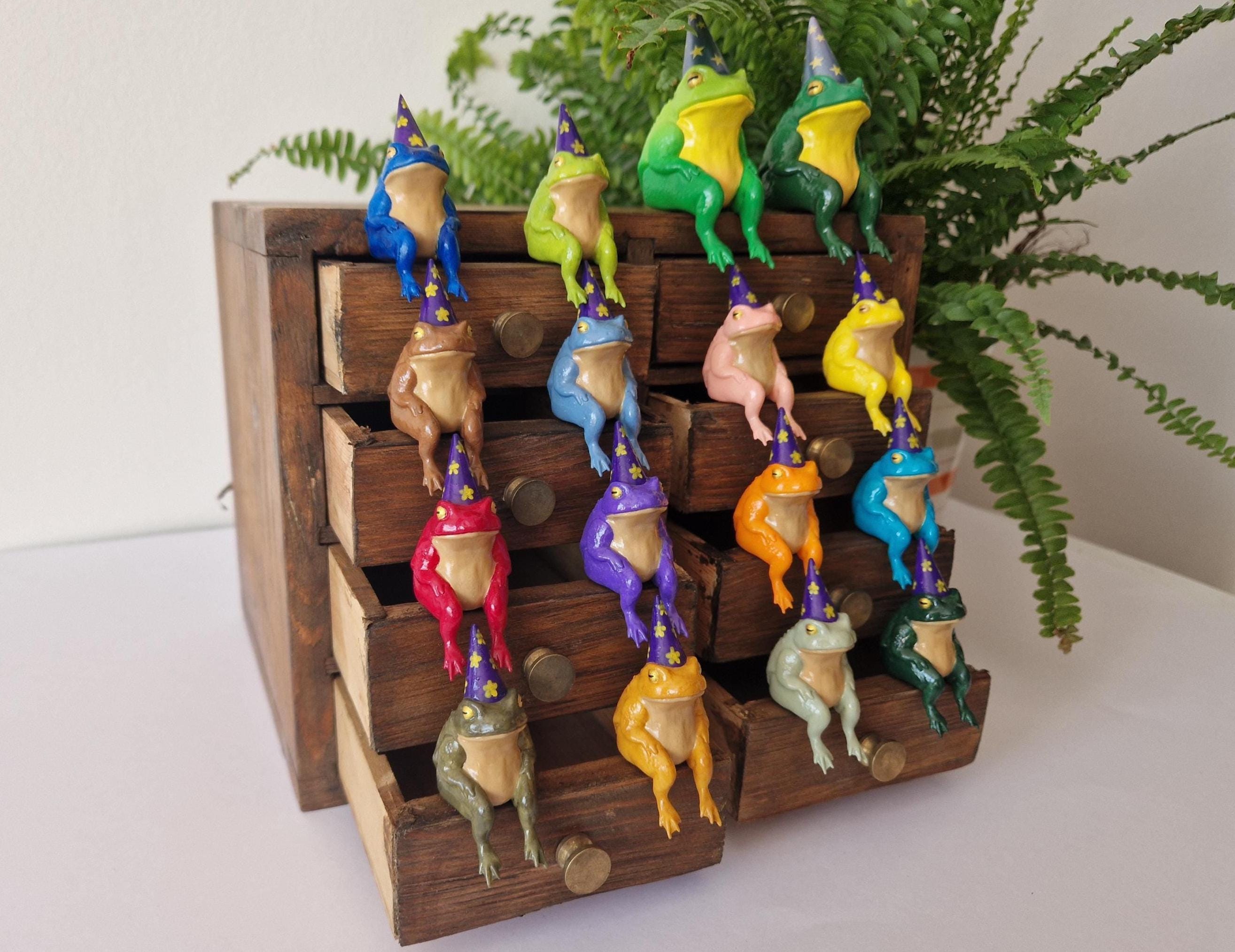 Frog Wizard Figurine – Hand Painted Fantasy Gift – Witchy Desk